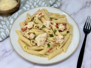 Roasted Red Pepper Chicken - slow cooker, pressure cooker, freezer meal prep
