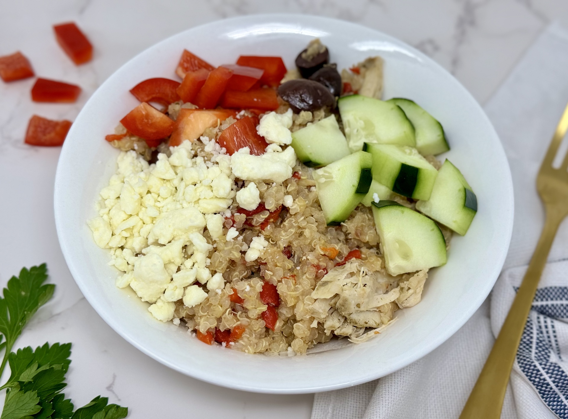 Freezer Friendly Greek Chicken Quinoa Bowl